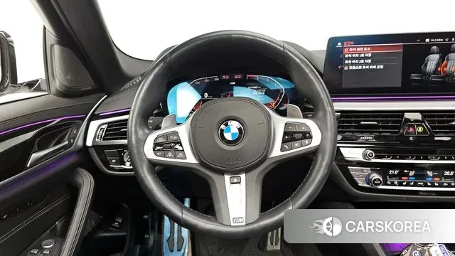 BMW 5 Series (G30) 2022 Белый из Кореи, фото 4