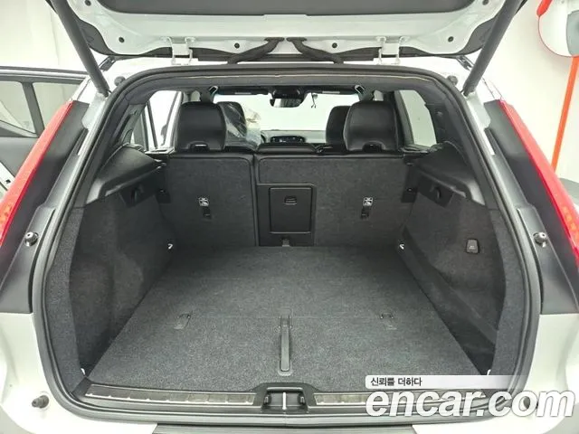 Volvo XC40 id 2678932 из Кореи 4