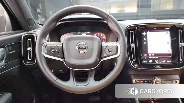 Volvo XC40 2020 Белый из Кореи, фото 4