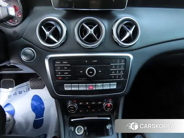 Mercedes-Benz GLA-Class X156 2019 Белый из Кореи, фото 4