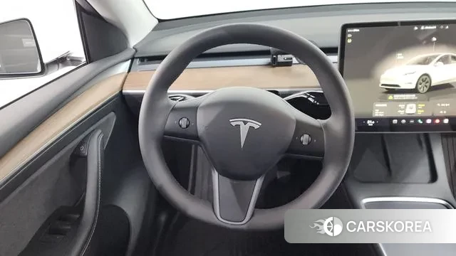 Tesla Model Y 2024 Белый из Кореи, фото 4