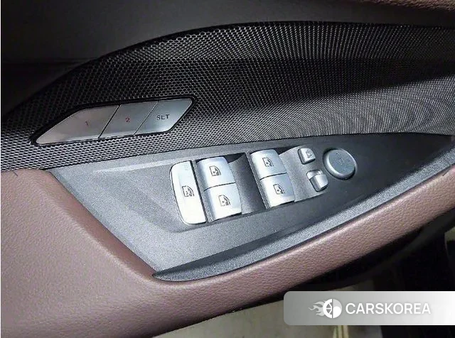 BMW 4 Series (G22) 2024 Черный из Кореи, фото 4