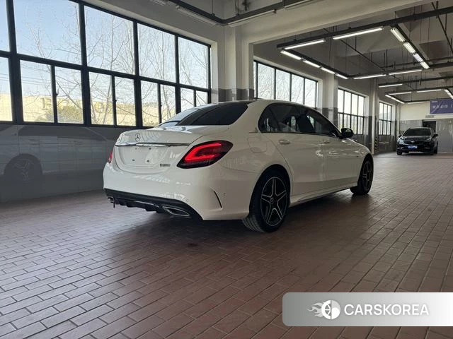 Mercedes-Benz Class C 2021 Белый из Китая, фото 4