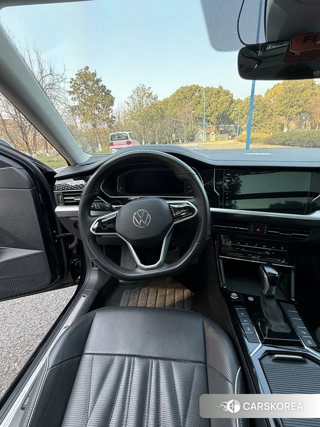 Volkswagen Passat 2023 Черный из Китая, фото 4