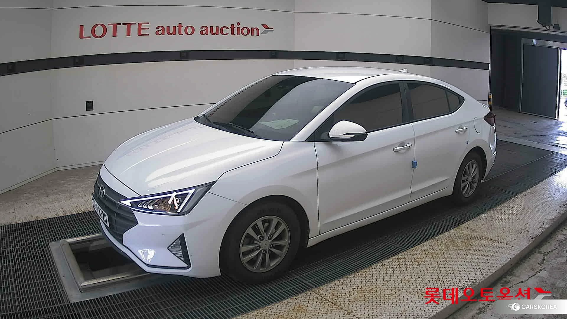 Hyundai Avante 2019 Белый из Кореи, фото 4