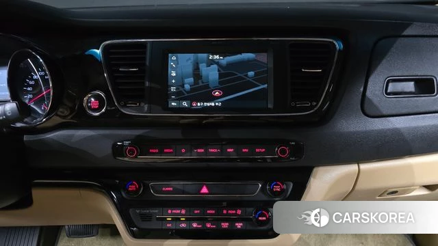 Kia The New Carnival 2018 Белый из Кореи, фото 4