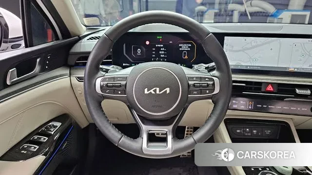 Kia The New K5 Hybrid 3rd generation 2024 Белый из Кореи, фото 4