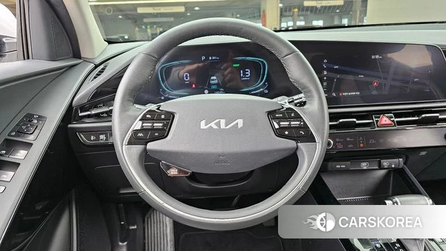 Kia Di Ol Nu Niro 2022 Белый из Кореи, фото 4