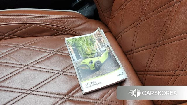 Mini Cooper S Convertible 2022 Жемчужный цвет из Кореи, фото 4