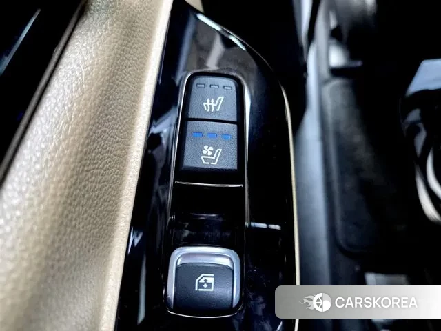 Kia Carnival 4th generation 2023 Белый из Кореи, фото 4