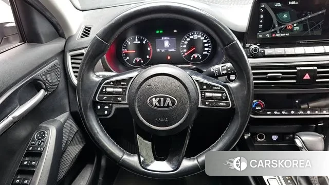 Kia Seltos 2021 Белый из Кореи, фото 4