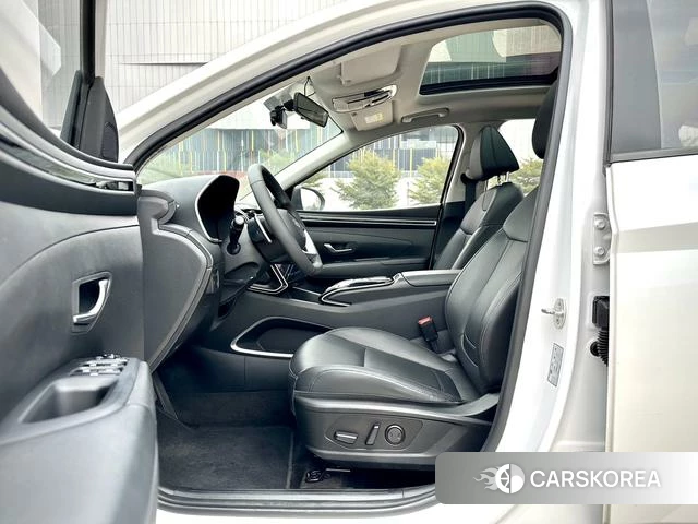 Hyundai Tucson 2023 Белый из Китая, фото 4