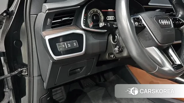 Audi A6 (C8) 2021 Черный из Кореи, фото 4