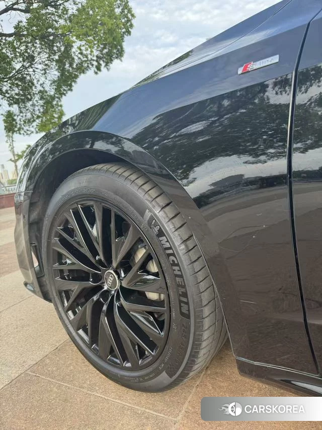 Audi A7 2021 Черный из Китая, фото 4