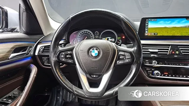 BMW 5 Series (G30) 2018 Серый из Кореи, фото 4