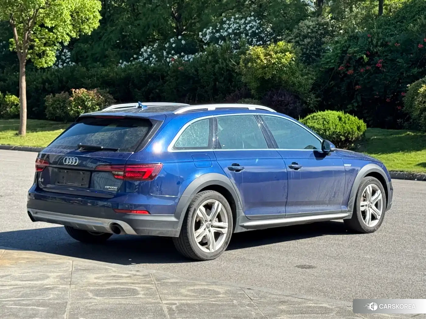 Audi A4L 2018 Синий из Китая, фото 4