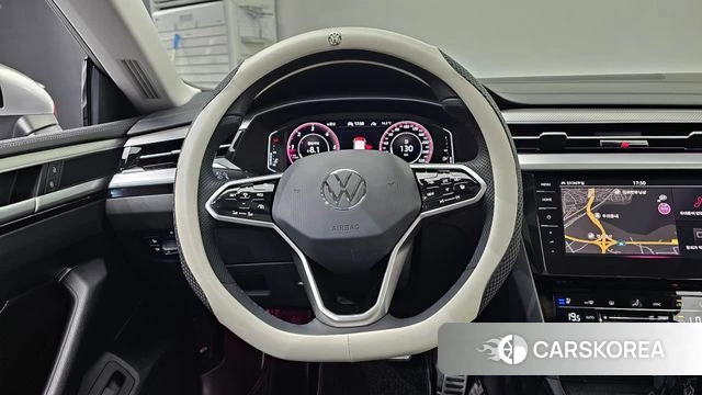 Volkswagen Arteon 2022 Серебристо-серый из Кореи, фото 4