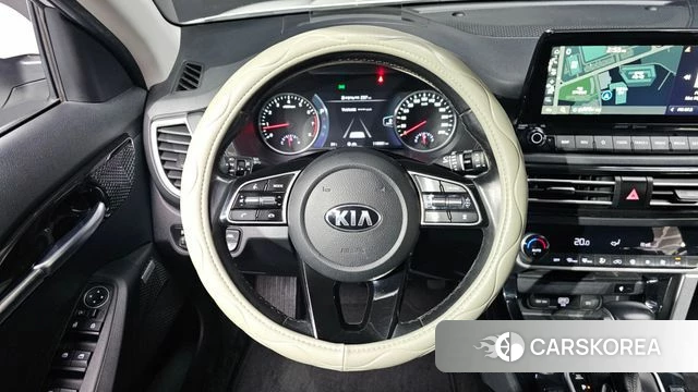Kia Seltos 2020 Белый из Кореи, фото 4