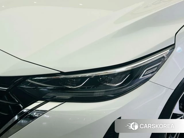 Nissan Xuan Yi 2023 Белый из Китая, фото 4