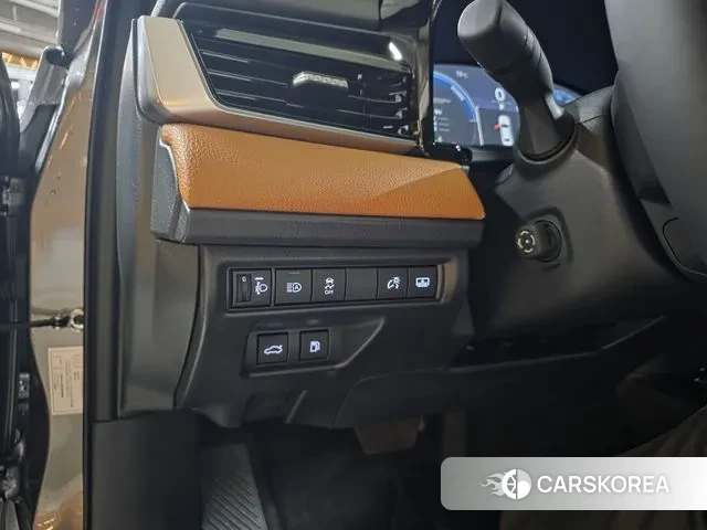 Toyota Camry (XV80) 2025 Серый из Кореи, фото 4