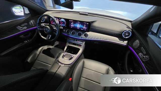 Mercedes-Benz E-Class W213 2021 Белый из Кореи, фото 4