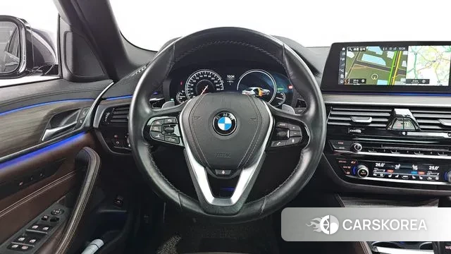 BMW 5 Series (G30) 2018 Черный из Кореи, фото 4