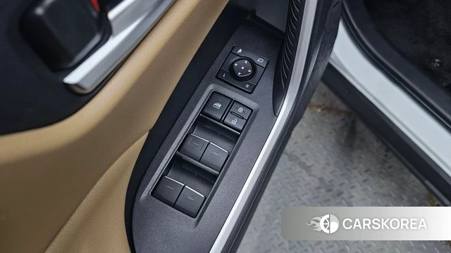 Toyota RAV4 5th Generation 2024 Белый из Кореи, фото 4
