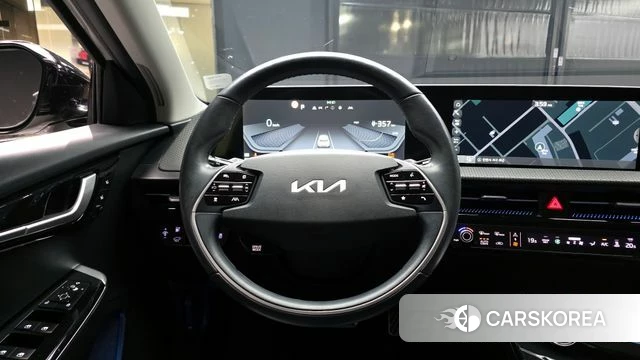 Kia EV6 2022 Жемчужный цвет из Кореи, фото 4