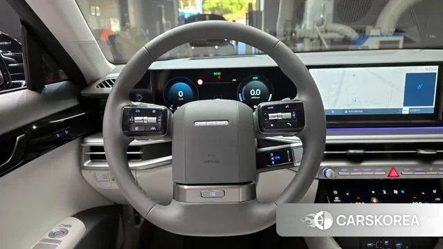 Hyundai Grandeur Hybrid (GN7) 2023 Черный из Кореи, фото 4