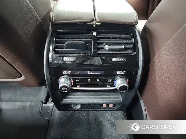 BMW 5 Series (G30) 2022 Черный из Кореи, фото 4