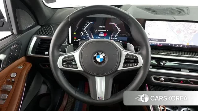 BMW X7 (G07) 2025 Белый из Кореи, фото 4