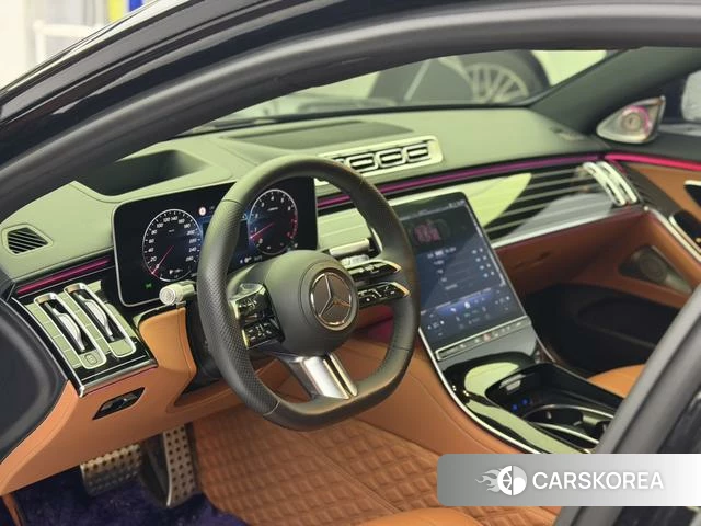 Mercedes-Benz S-class 2023 Черный из Китая, фото 4