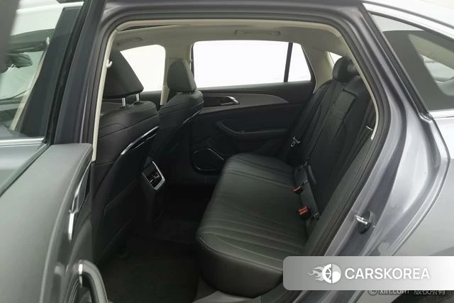 Red flag H5 2023 Темно-серый из Китая, фото 4