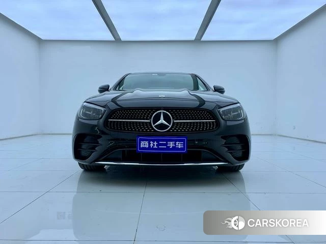 Mercedes-Benz E-class 2023 Черный из Китая, фото 4