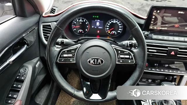 Kia Seltos 2019 Белый из Кореи, фото 4