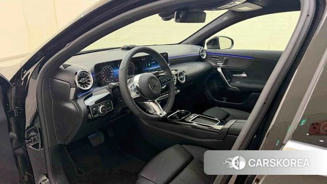 Mercedes-Benz A-Class W177 2025 Черный из Кореи, фото 4