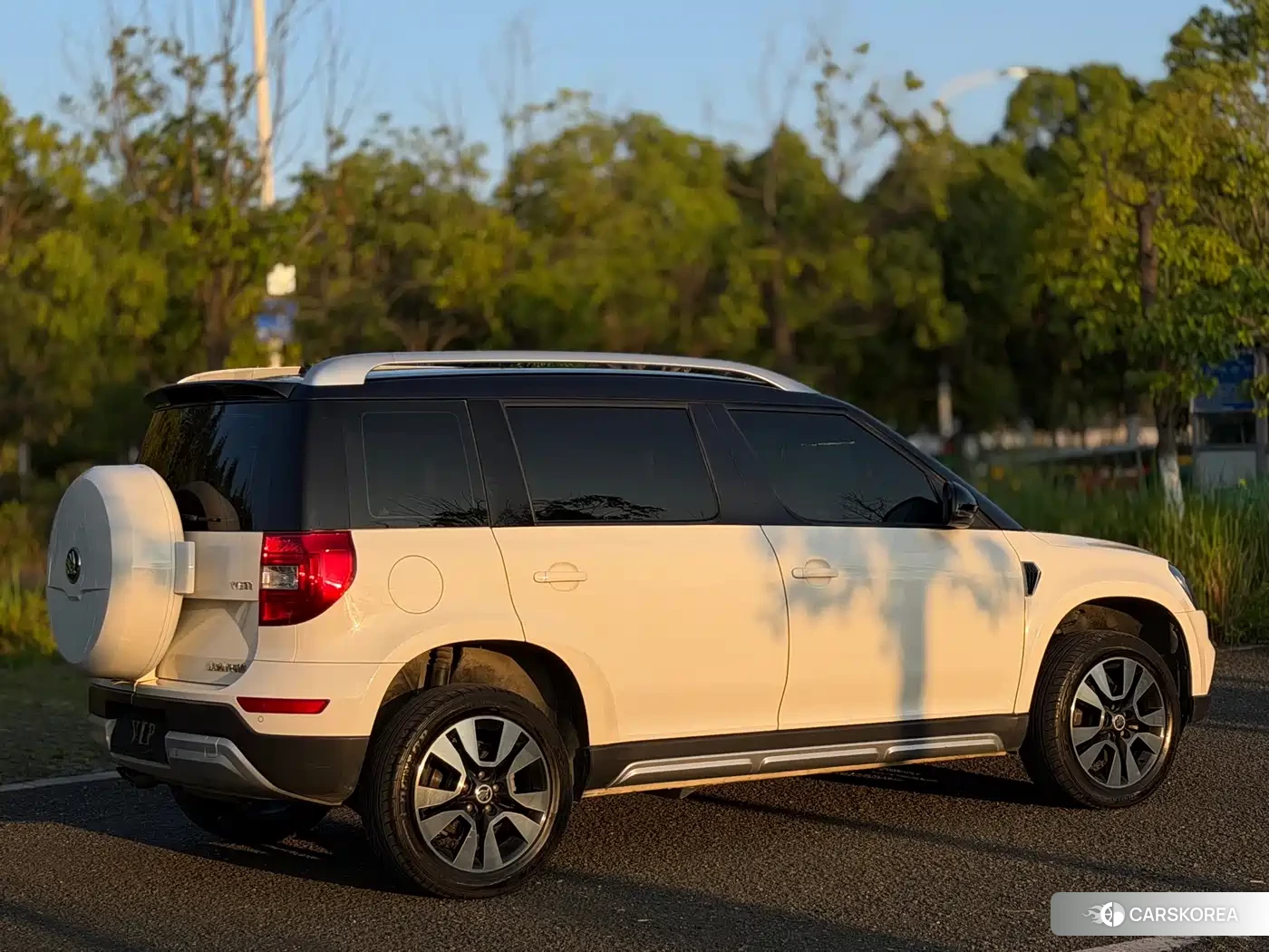 Skoda Yeti 2018 Белый из Китая, фото 4
