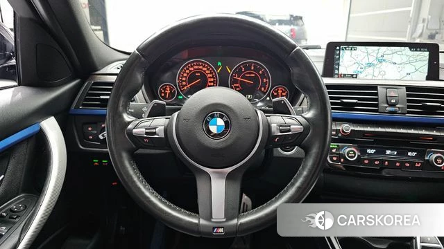 BMW 3 Series (F30) 2018 Белый из Кореи, фото 4