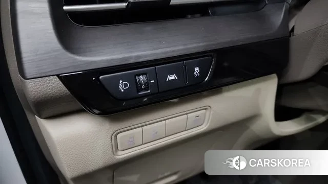 Kia Carnival 4th generation 2023 Белый из Кореи, фото 4