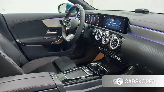 Mercedes-Benz CLA-Class C118 2024 Синий из Кореи, фото 4