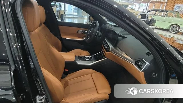 BMW 3 Series (G20) 2023 Черный из Кореи, фото 4