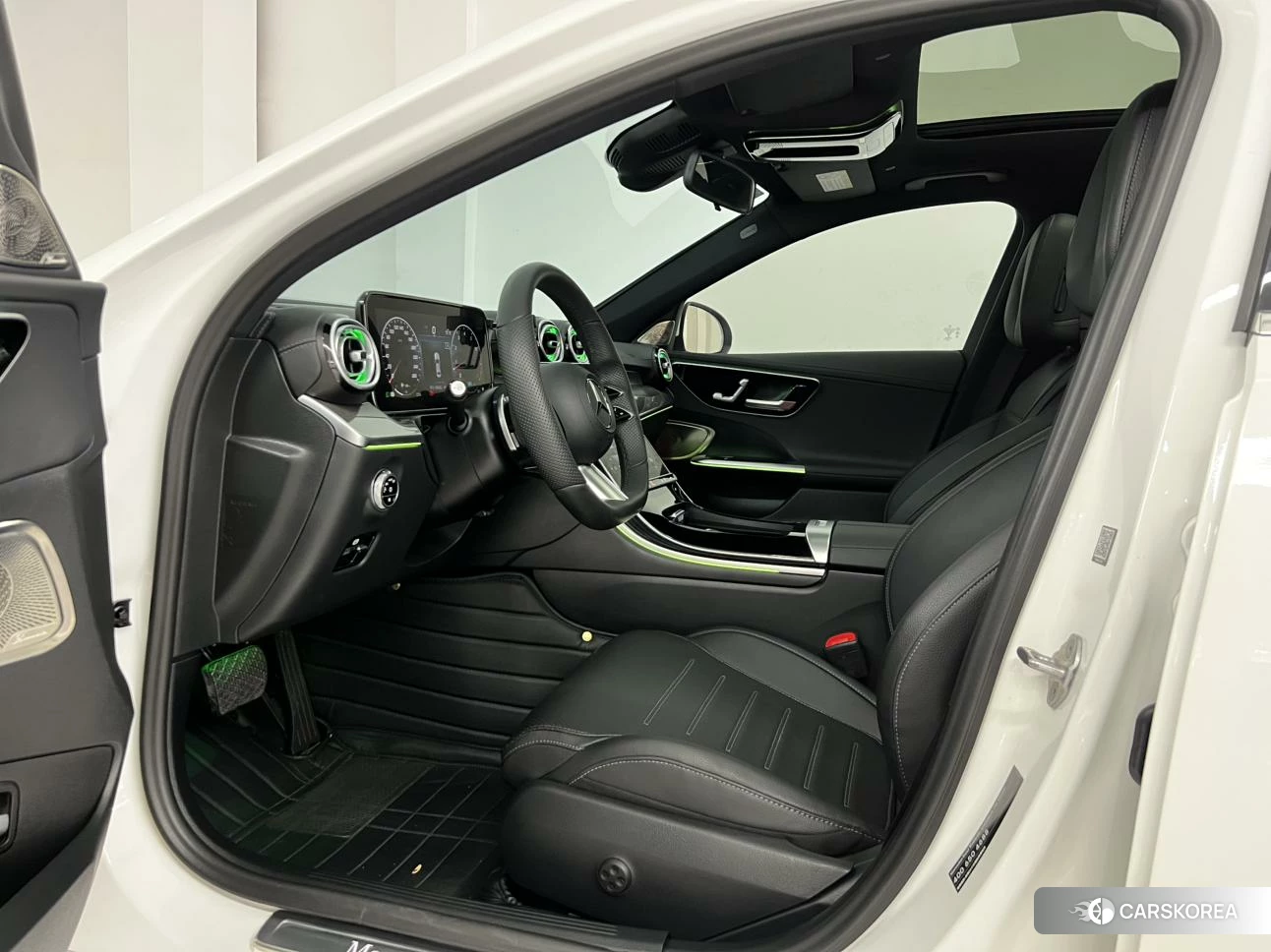 Mercedes-Benz Class C 2022 Белый из Китая, фото 4