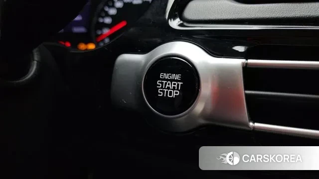 Kia Seltos 2021 Белый из Кореи, фото 4