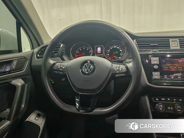 Volkswagen Tiguan L 2019 Белый из Китая, фото 4