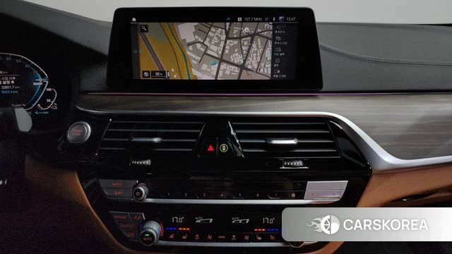 BMW 5 Series (G30) 2020 Серый из Кореи, фото 4