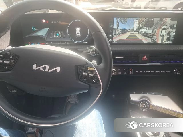 Kia EV6 2022 Белый из Кореи, фото 4