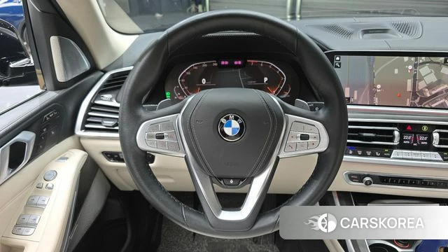 BMW X7 (G07) 2021 Черный из Кореи, фото 4