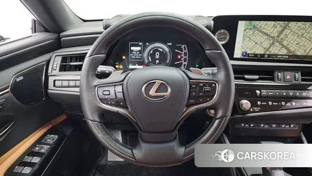 Lexus ES300h 7th generation 2023 Серый из Кореи, фото 4