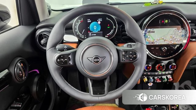 Mini Cooper S 2024 Белый из Кореи, фото 4