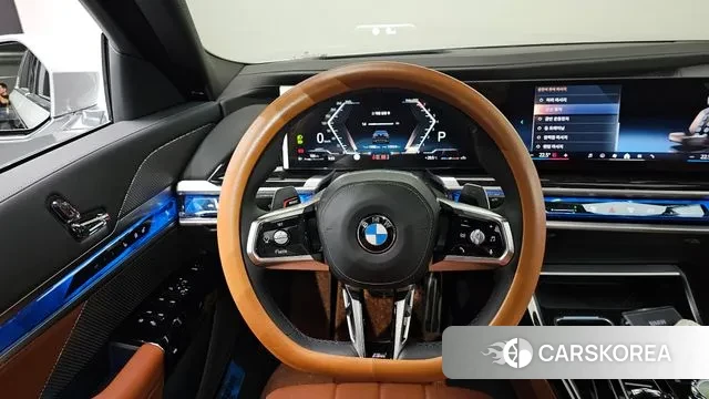 BMW 7 Series (G70) id 3103894 из Кореи 4